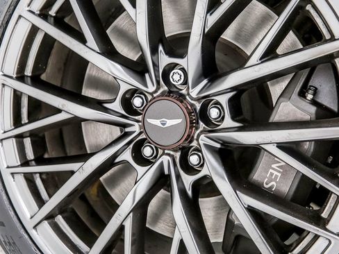 Used 2020 Genesis G80 3.3T Sport RWD image 40