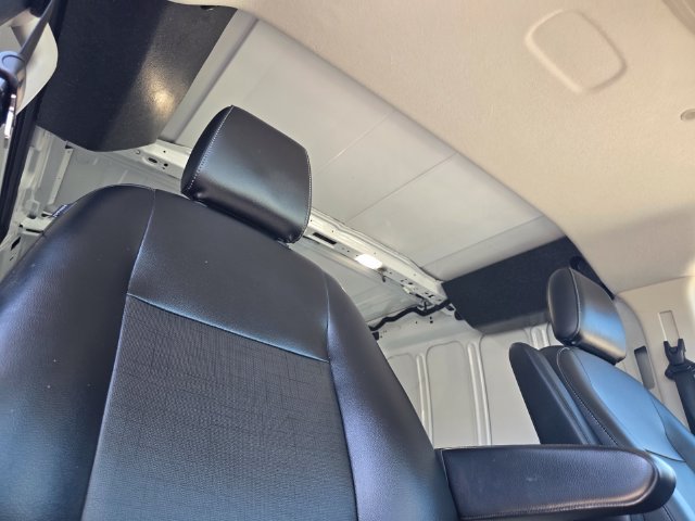 Used 2025 Ford Transit 150 Low Roof RWD image 17