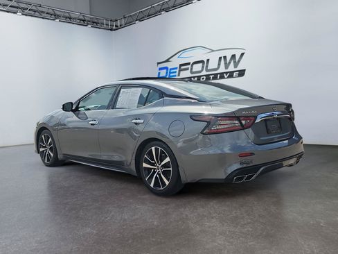 Used 2023 Nissan Maxima SL FWD image 5