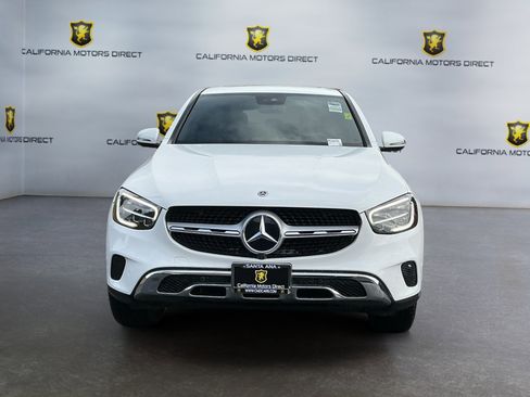 Used 2023 Mercedes-Benz GLC 300 4MATIC Coupe image 2