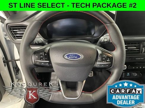 Used 2023 Ford Escape ST-Line Select AWD/4WD image 14