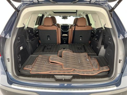 Used 2024 Subaru Ascent Touring AWD/4WD image 25