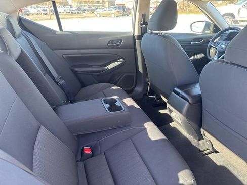 Used 2024 Nissan Altima 2.5 SV image 16