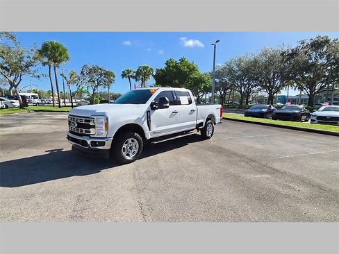 Used 2025 Ford F250 XLT image 49