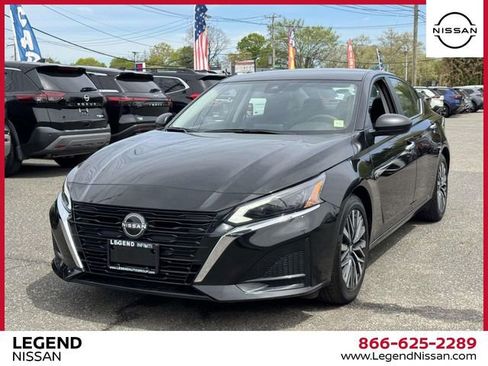 Certified 2024 Nissan Altima 2.5 SV FWD image 4