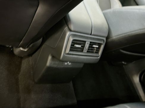 Used 2025 MAZDA CX-50 AWD 2.5 Hybrid w/ Premium Pkg image 29