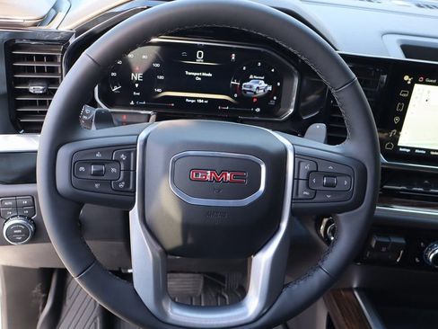New 2026 GMC Sierra 1500 Elevation AWD/4WD image 13