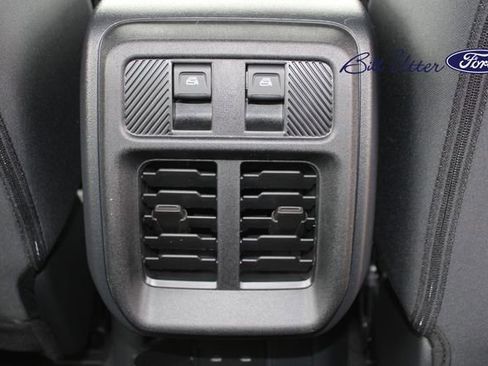 New 2025 Ford Bronco 4-Door image 10