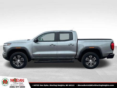 Certified 2023 GMC Canyon AT4 w/ AT4 Premium Package AWD/4WD image 2