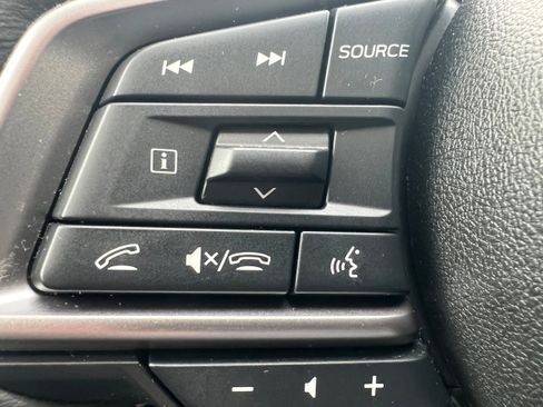 Certified 2025 Subaru Outback Premium w/ Popular Package #1A image 21