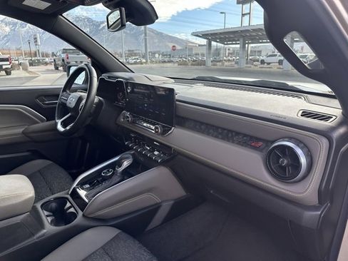 Certified 2024 Chevrolet Colorado ZR2 w/ Technology Package image 19