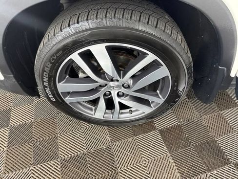Used 2017 Honda Pilot Elite image 36