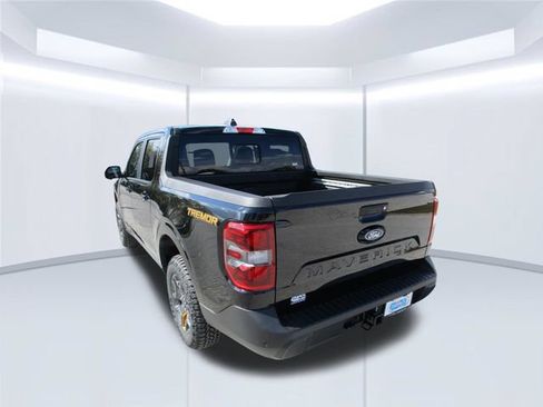 Used 2025 Ford Maverick Tremor AWD/4WD image 5
