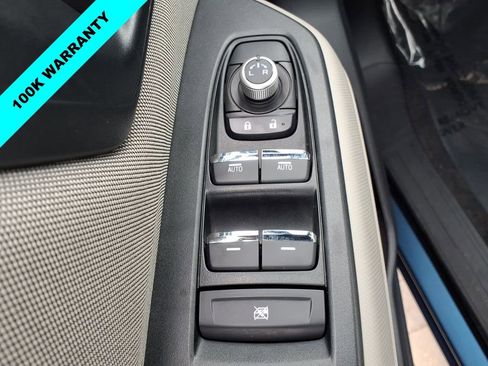 Certified 2025 Subaru Forester Premium AWD/4WD image 19