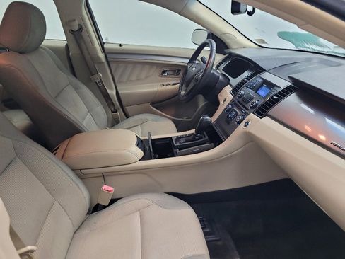 Used 2014 Ford Taurus SEL image 21