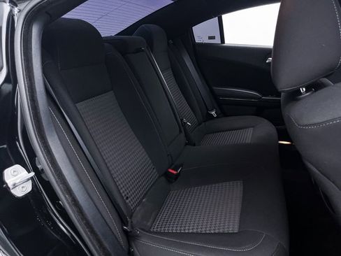 Used 2019 Dodge Charger GT w/ Blacktop Package image 33