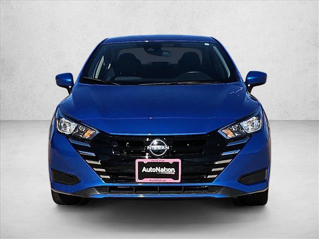 Used 2024 Nissan Versa SV FWD image 2
