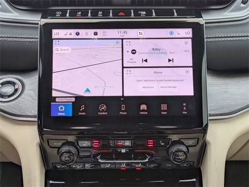 New 2025 Jeep Grand Cherokee Limited image 18