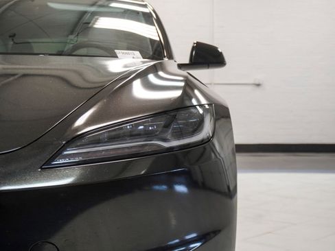 Used 2025 Tesla Model 3 Long Range AWD/4WD image 36