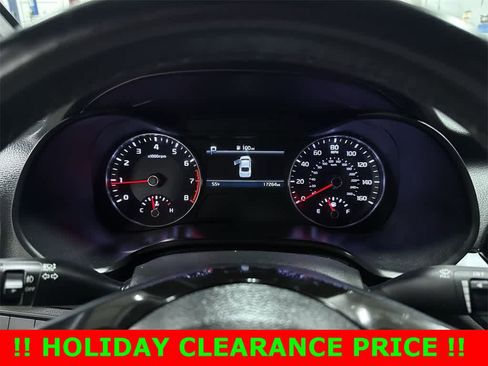 Used 2023 Kia Forte GT-Line image 32