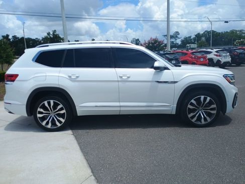 Used 2023 Volkswagen Atlas SEL Premium AWD/4WD image 4