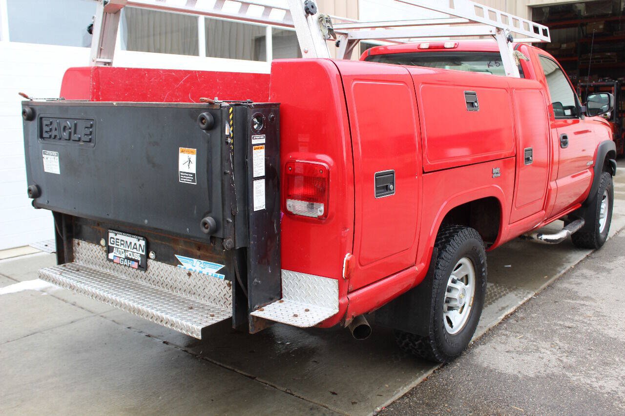 Used 2005 Chevrolet Silverado 3500 4x4 Regular Cab image 5