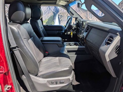 Used 2016 Ford F250 Lariat w/ Lariat Ultimate Package AWD/4WD image 17