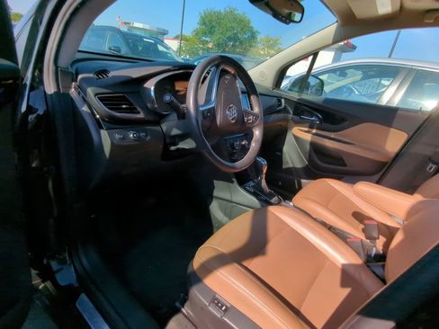 Used 2017 Buick Encore Premium AWD/4WD image 7