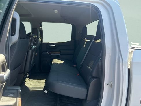 Used 2019 GMC Sierra 1500 SLE w/ SLE Value Package AWD/4WD image 17