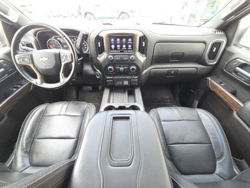 Used 2020 Chevrolet Silverado 1500 High Country w/ Technology Package image 29