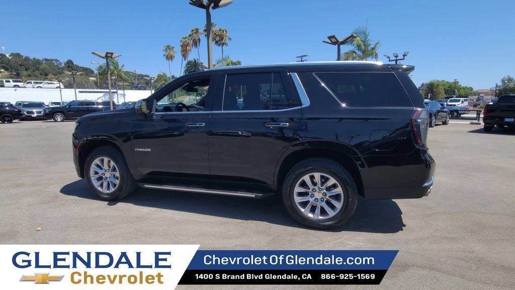 Certified 2025 Chevrolet Tahoe Premier AWD/4WD image 6