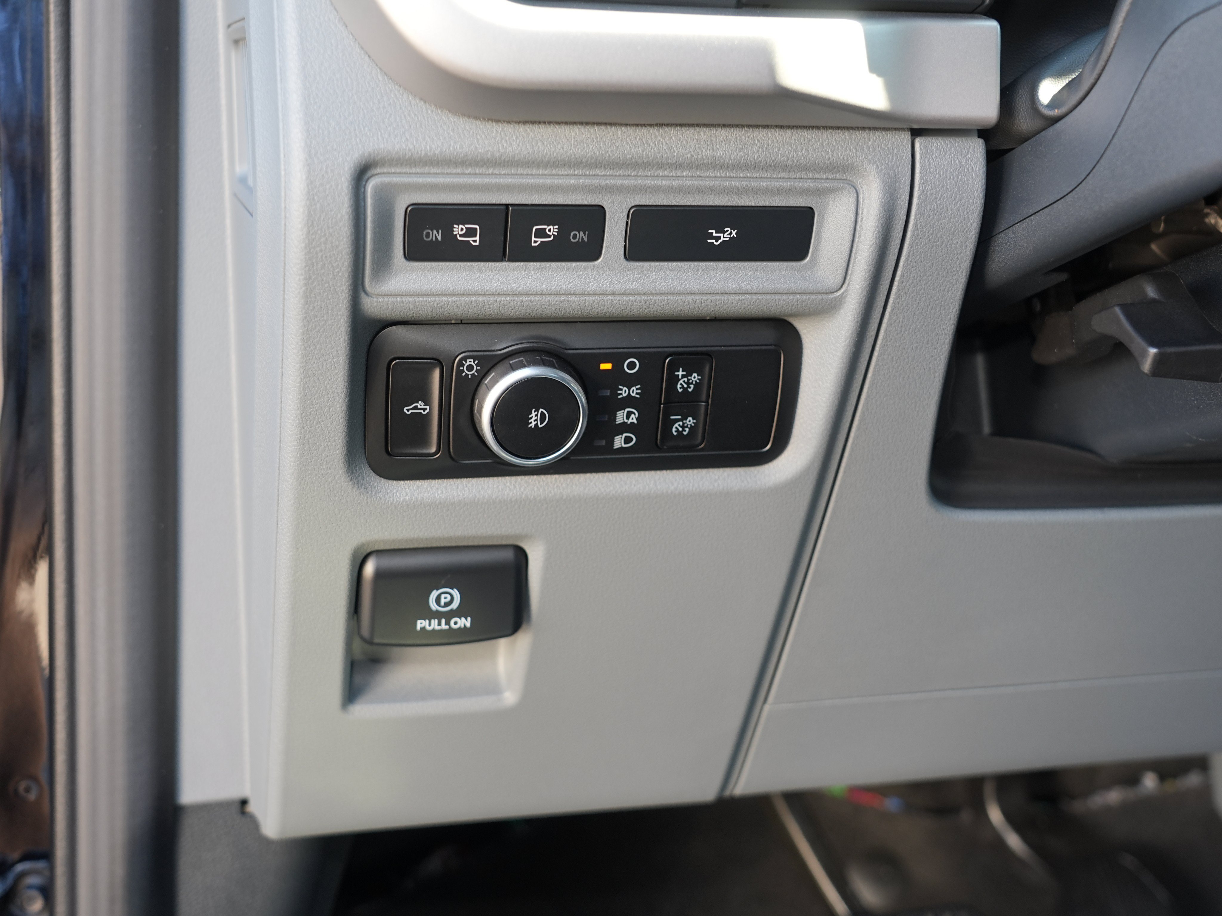 Used 2023 Ford F150 XLT w/ Equipment Group 302A High AWD/4WD image 18