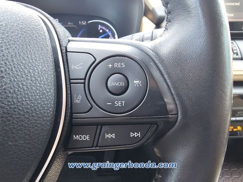 Used 2020 Toyota RAV4 Limited image 20