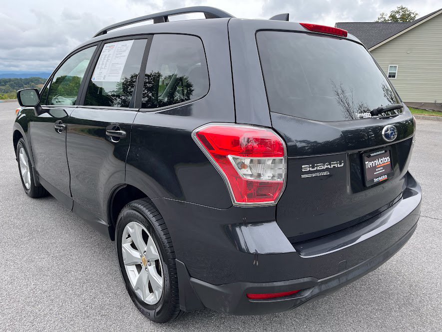 Used 2016 Subaru Forester 2.5i Premium AWD/4WD image 36
