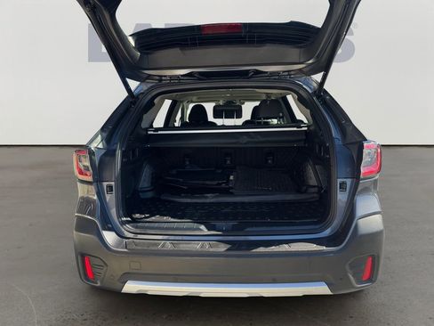 Used 2022 Subaru Outback Limited image 13