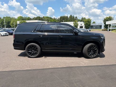 Used 2023 Cadillac Escalade Sport w/ LPO, ONYX Package AWD/4WD image 6