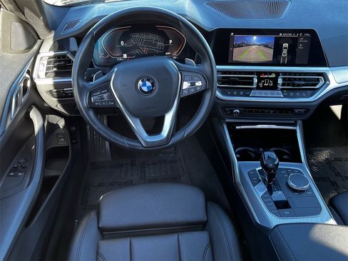 Used 2021 BMW 430i Coupe image 9