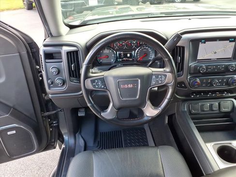 Used 2018 GMC Sierra 1500 SLT w/ All Terrain Package image 14
