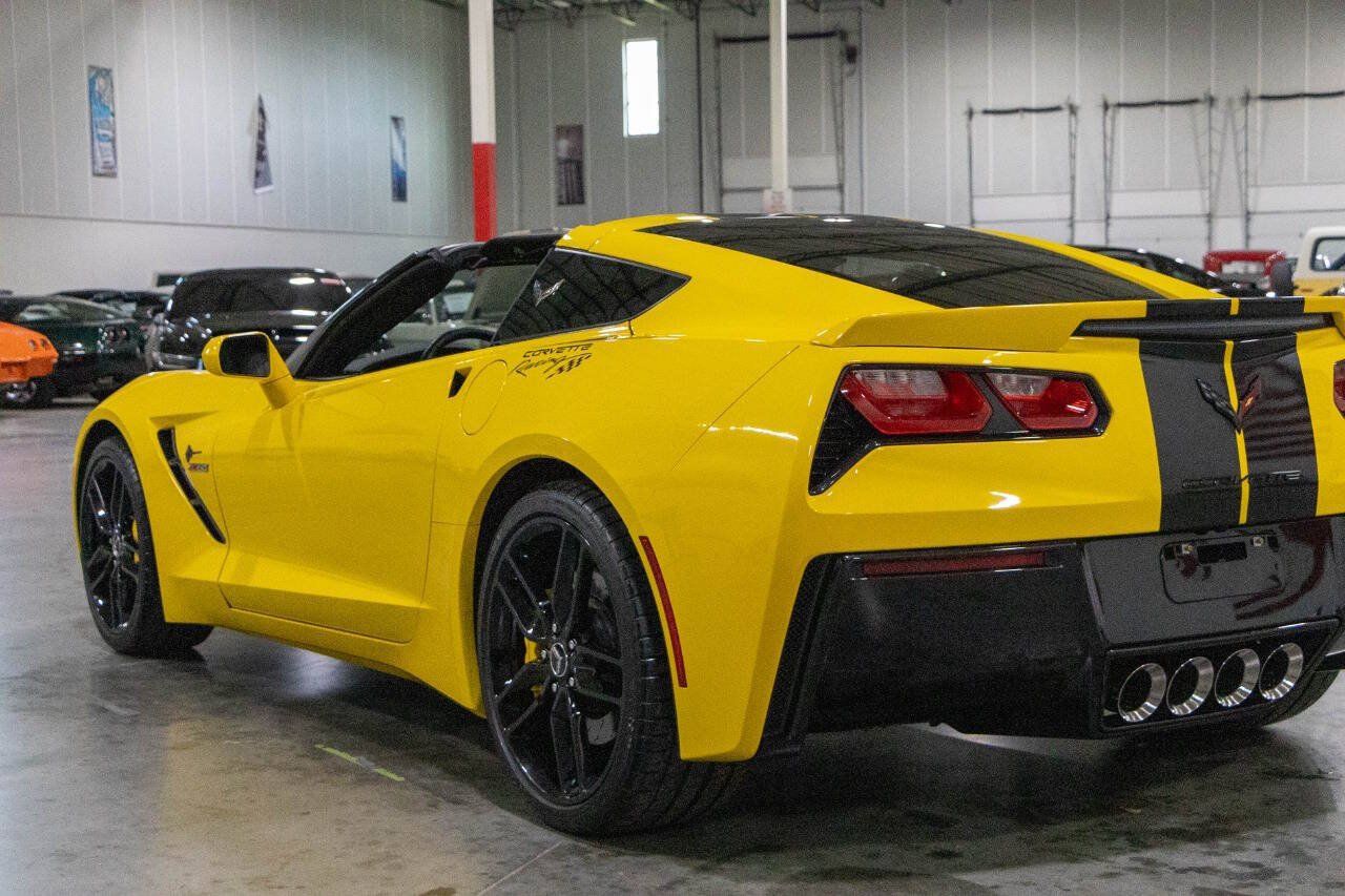 Used 2015 Chevrolet Corvette Stingray Coupe w/ 3LT Preferred Equipment Group RWD image 33