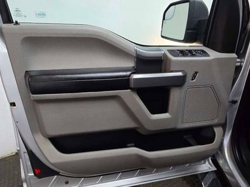 Used 2015 Ford F150 XLT w/ Equipment Group 302A Luxury image 23