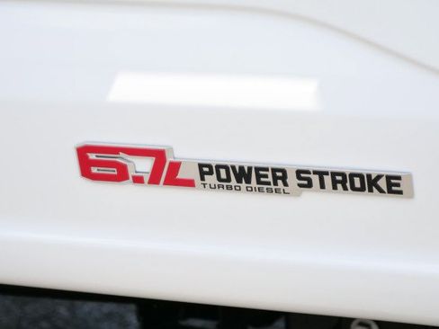 Used 2025 Ford F250 XL RWD image 38