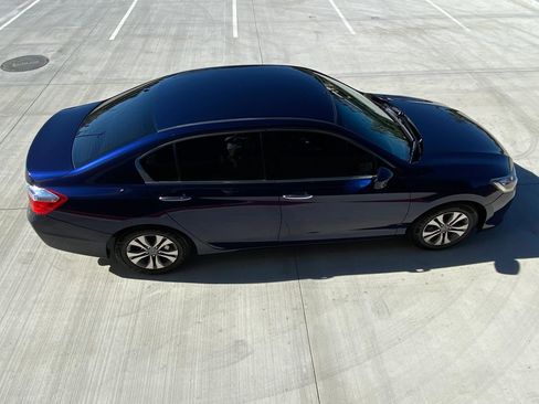 Used 2015 Honda Accord LX image 9
