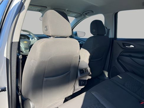 Used 2019 Chevrolet Equinox LT image 28