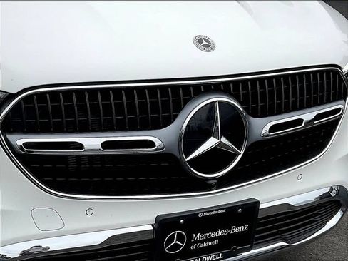Used 2026 Mercedes-Benz GLC 300 4MATIC image 35