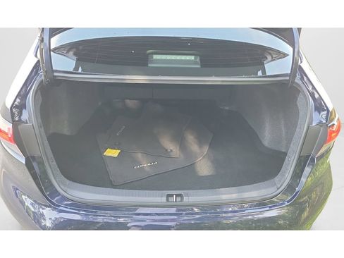 Used 2025 Toyota Corolla LE FWD image 12