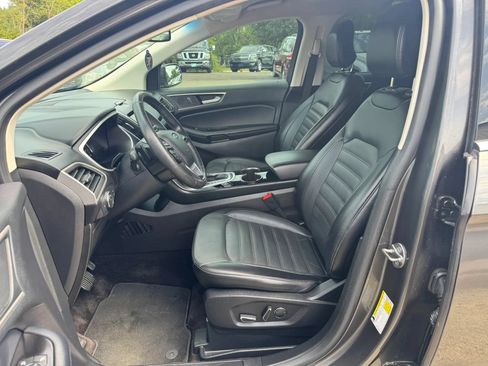 Used 2018 Ford Edge SEL w/ Equipment Group 201A FWD image 23