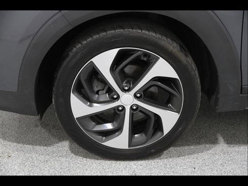 Used 2018 Hyundai Tucson Sport w/ Cargo Package image 21