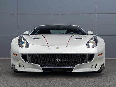Used 2016 Ferrari F12tdf RWD image 3