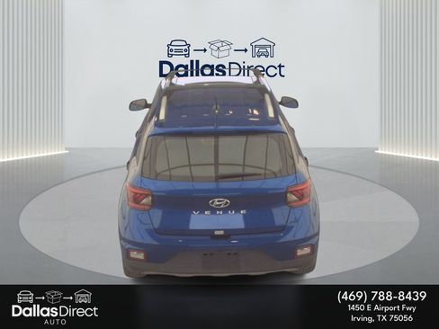 Used 2024 Hyundai Venue SEL FWD image 7