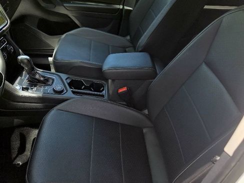 Used 2021 Volkswagen Tiguan S AWD/4WD image 10